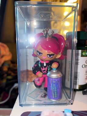 XOX Kweenie Pink Hair Graffiti Doll with Purple Spray Can